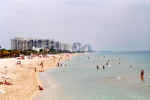 FTlaudBEACH.jpg (32573 bytes)